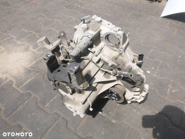 MANUALNA SKRZYNIA BIEGÓW SKODA FABIA I 1.4 MPI FNK - 14