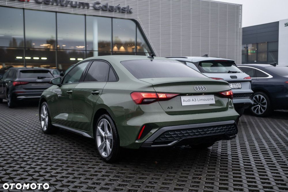 Audi A3 Limousine 35 TFSI mHEV S Line S tronic - 4