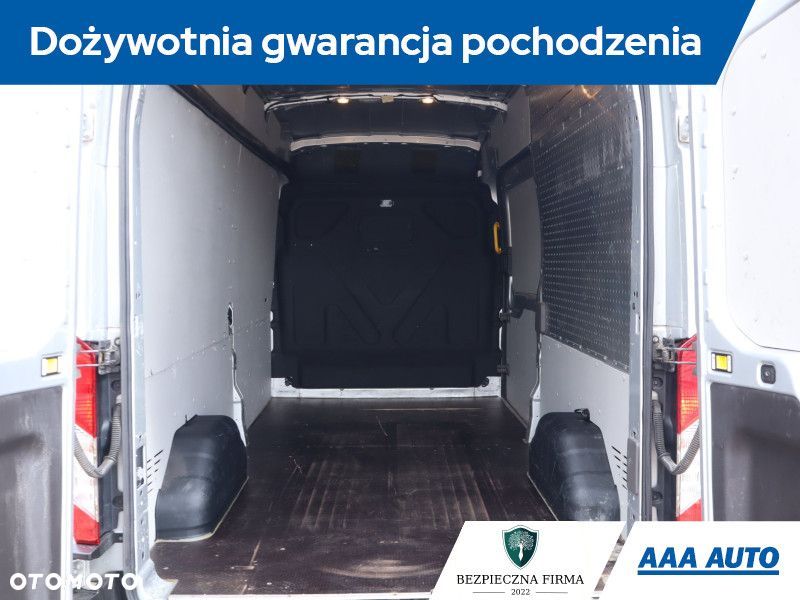 Ford transit - 12