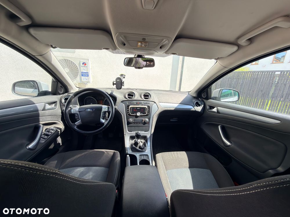 Ford Mondeo 1.6 T Gold X - 10