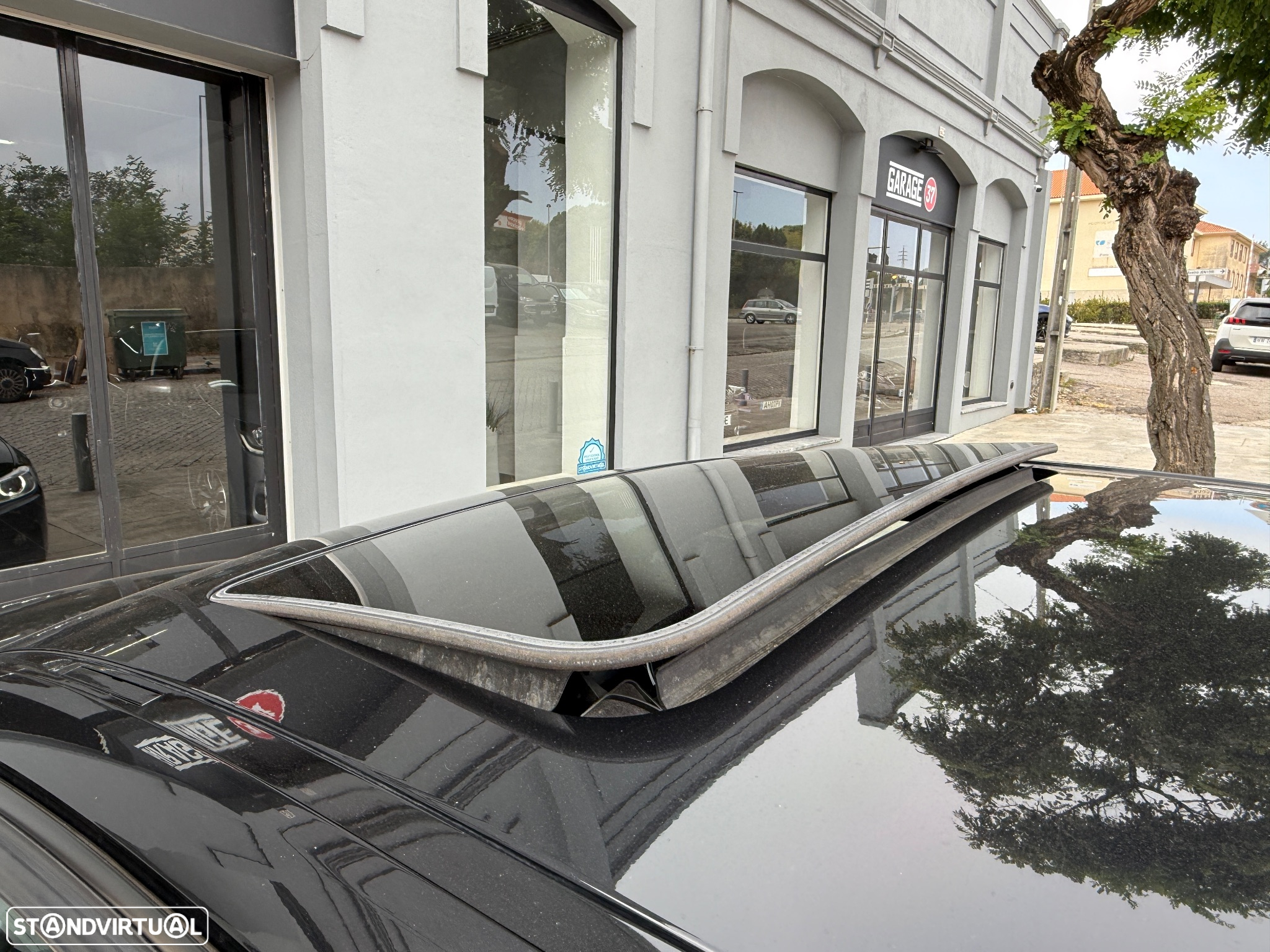BMW 320 d Pack M - 13