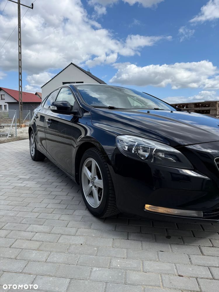 Volvo V40 D2 Kinetic - 12