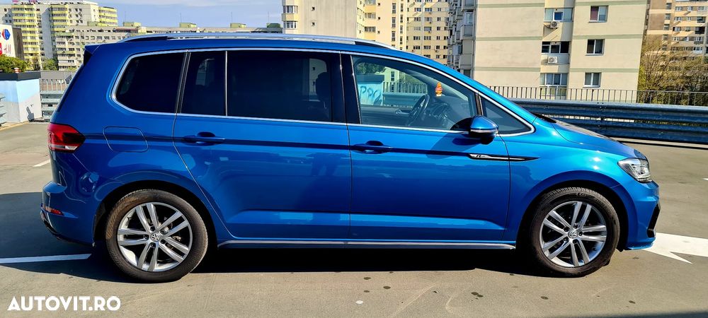 Volkswagen Touran - 33