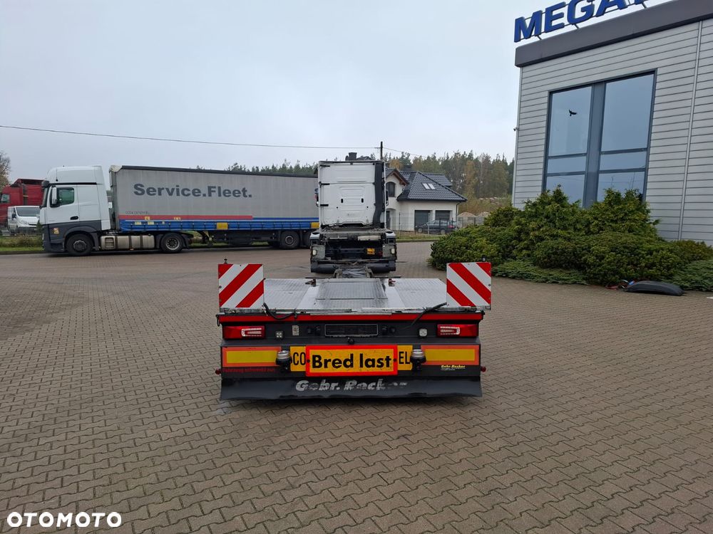 Inny RECKER SANR 38 - 4