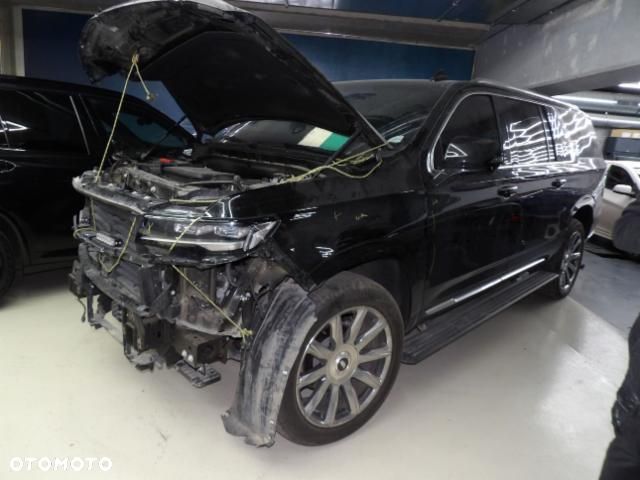 Cadillac Escalade 6.2 V8 ESV Platinum - 6