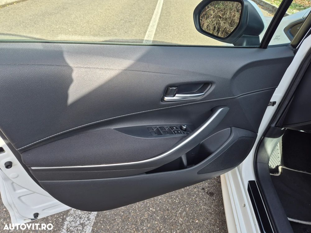 Toyota Corolla 1.8 HSD Exclusive Plus tapiterie Neagra - 21