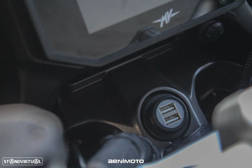 MV Agusta Turismo Veloce Lusso - 16