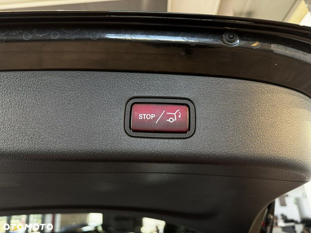 Mercedes-Benz GLC - 14