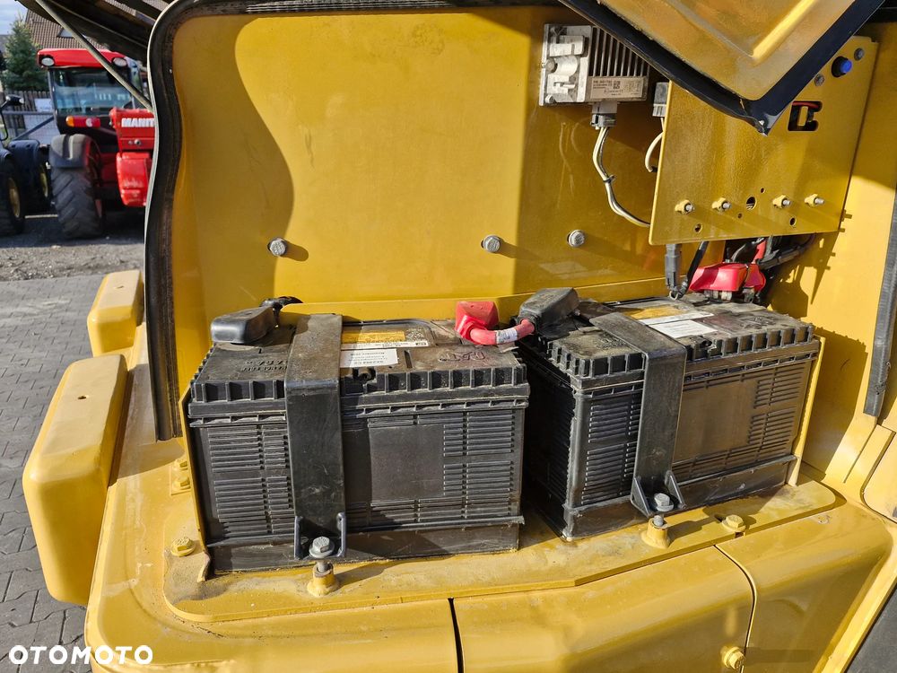 Caterpillar 914G - 11