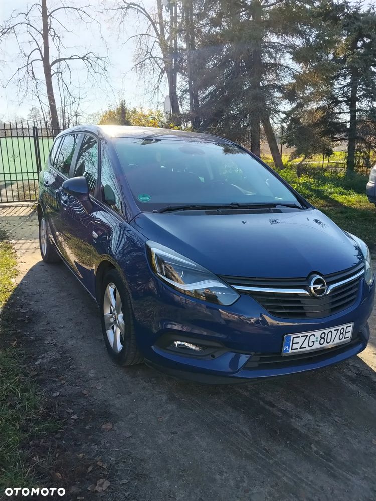 Opel Zafira Tourer 2.0 CDTI Automatik Business Edition - 4