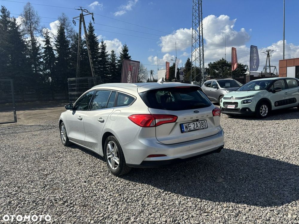Ford Focus - 9