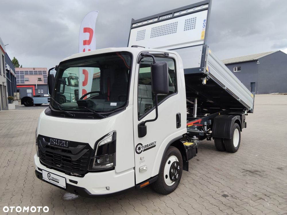 Isuzu M27 - 10