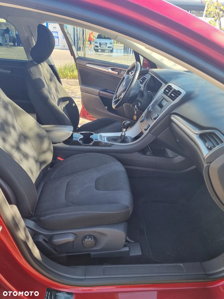 Ford Mondeo 1.5 EcoBoost Ambiente - 15