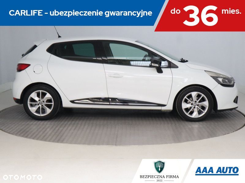 Renault Clio - 8