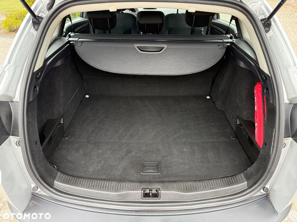Renault Megane 1.6 16V 110 LIMITED - 24