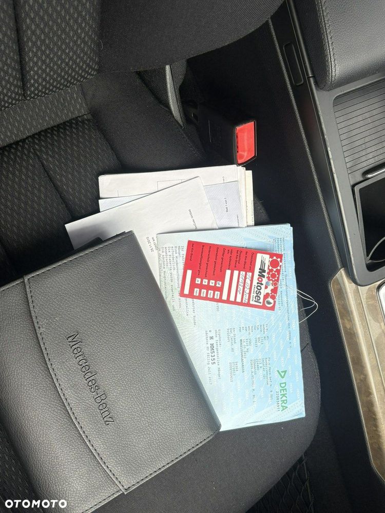 Mercedes-Benz Klasa E - 20