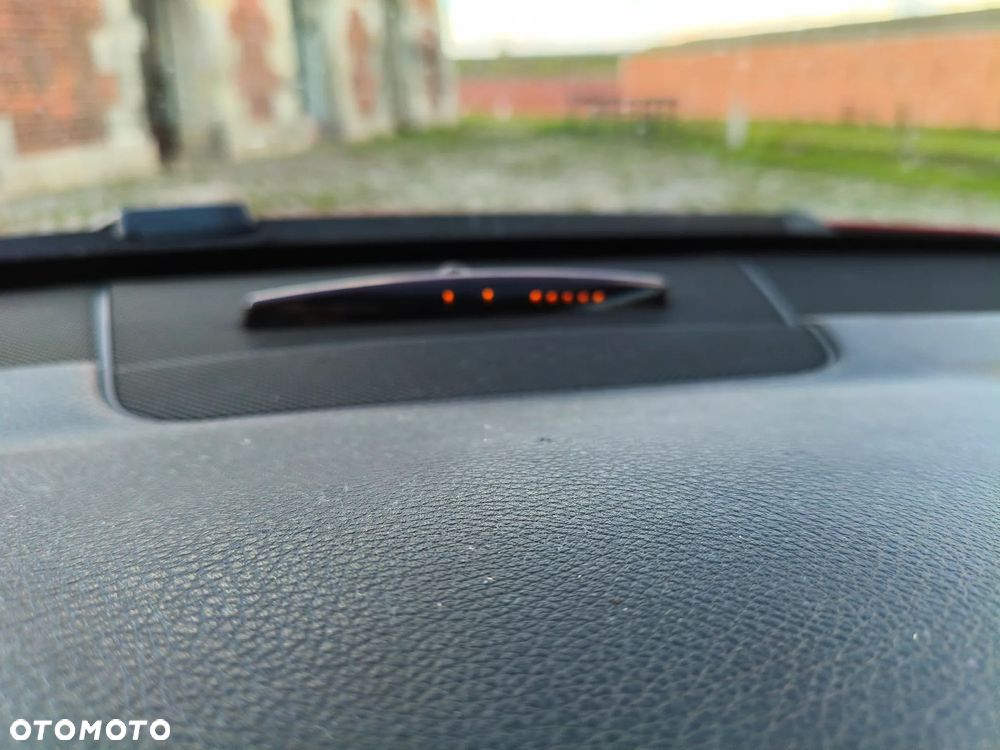 Mercedes-Benz Klasa E 350 7G-TRONIC - 34