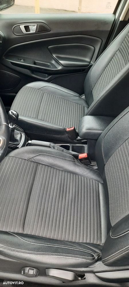 Ford EcoSport 1.5 EcoBlue Titanium - 9