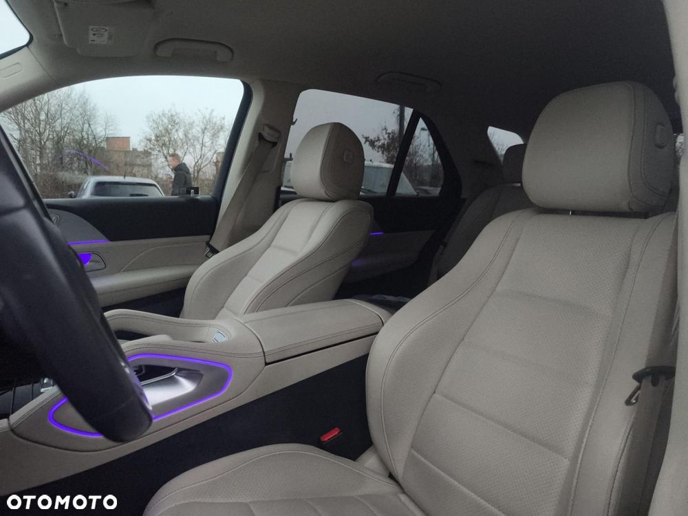 Mercedes-Benz GLE - 10