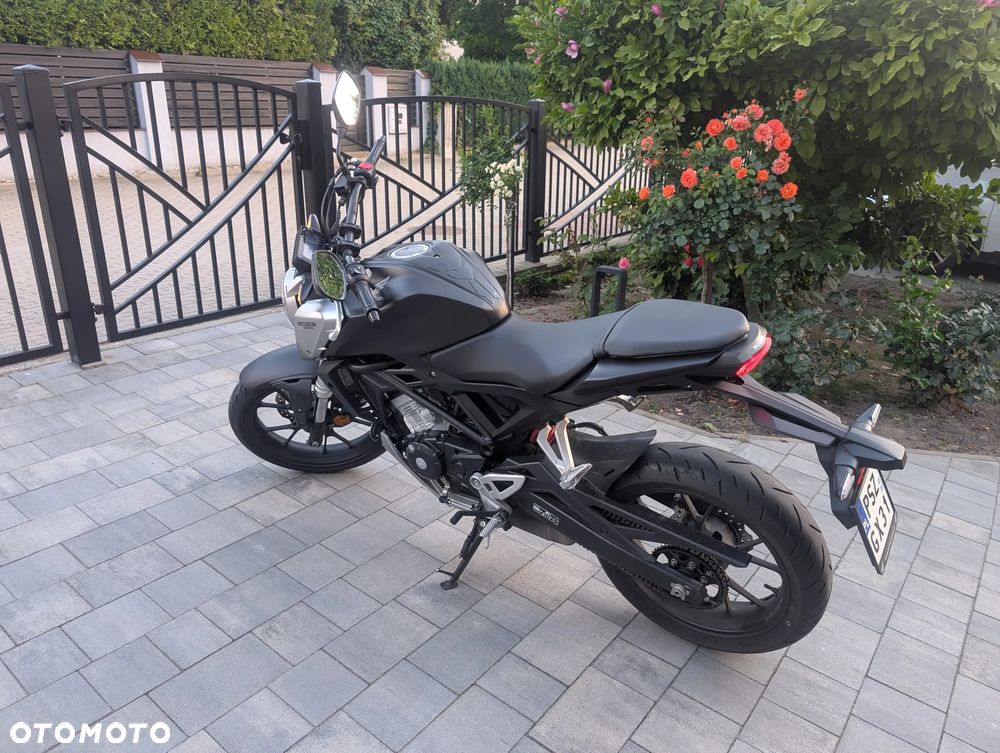 Honda CB - 7