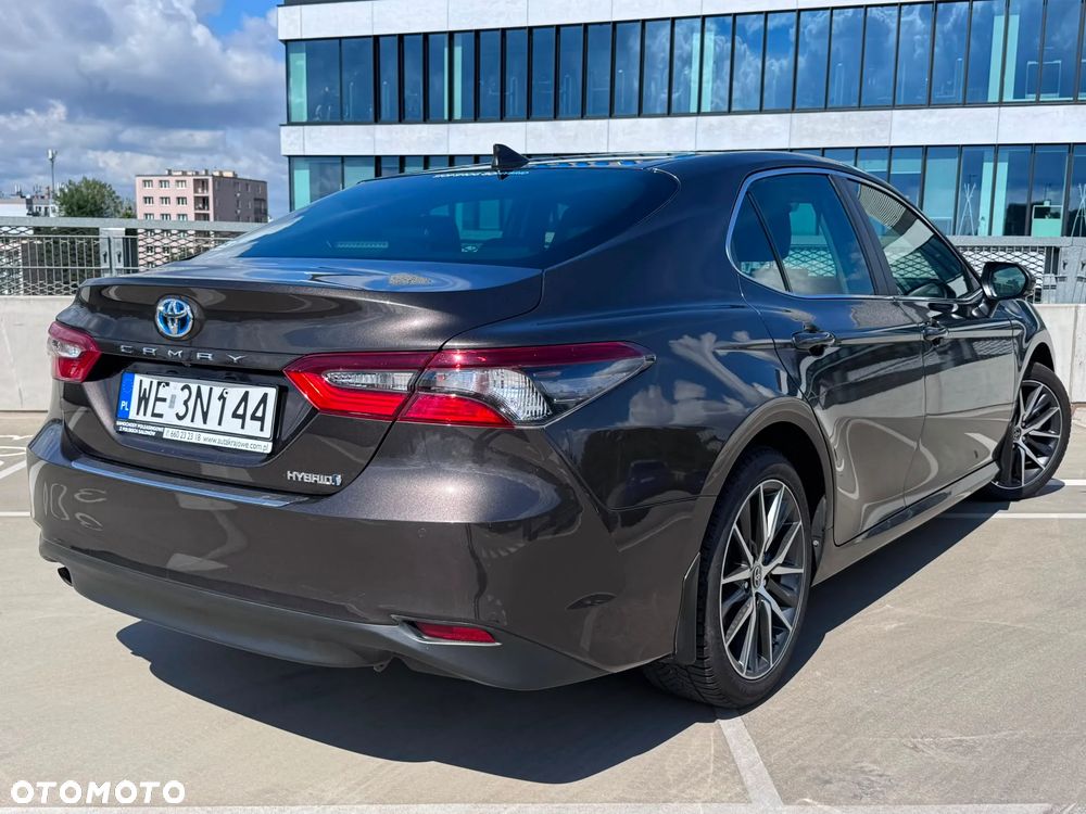 Toyota Camry 2.5 Hybrid Prestige CVT - 3