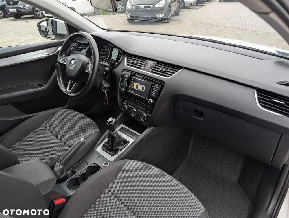 Skoda Octavia 1.6 TDI Style - 32