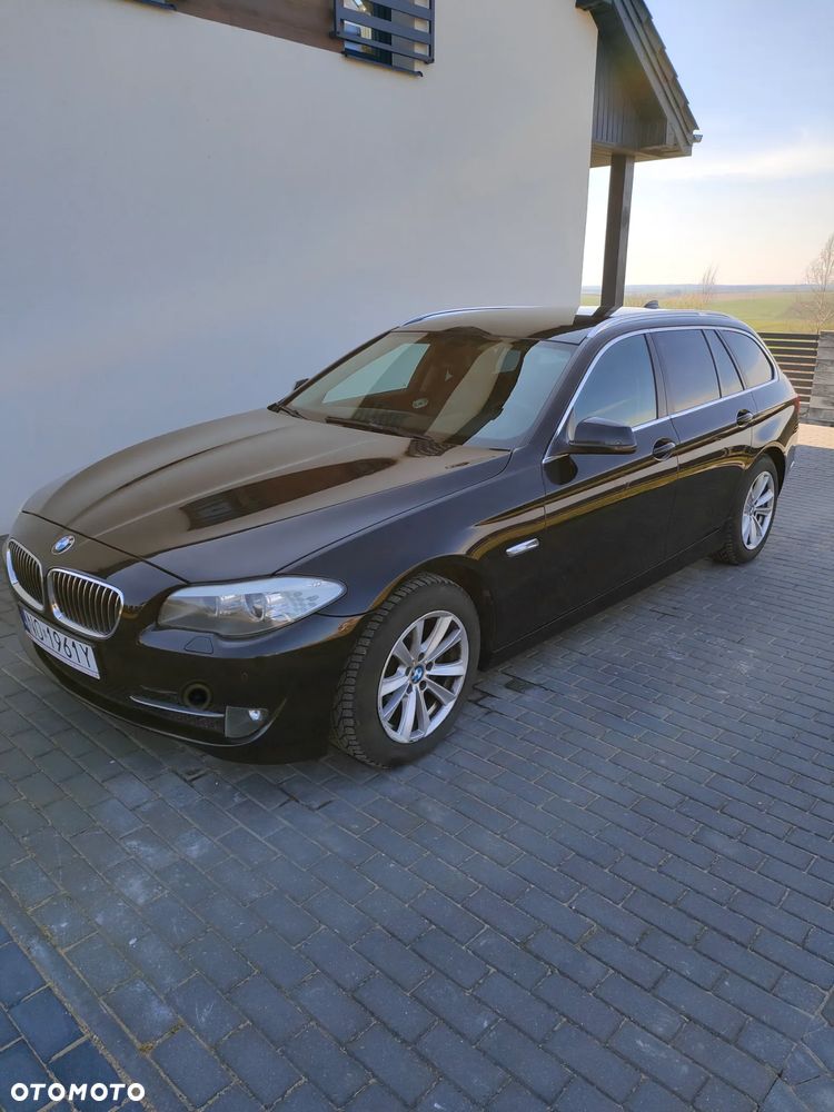 BMW Seria 5 520d - 5
