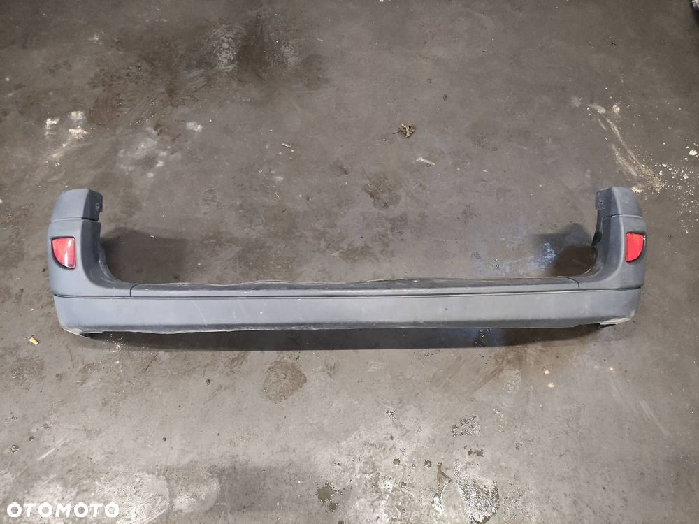 KOMPLETNY TYŁ 1/6 RENAULT KANGOO I - 2