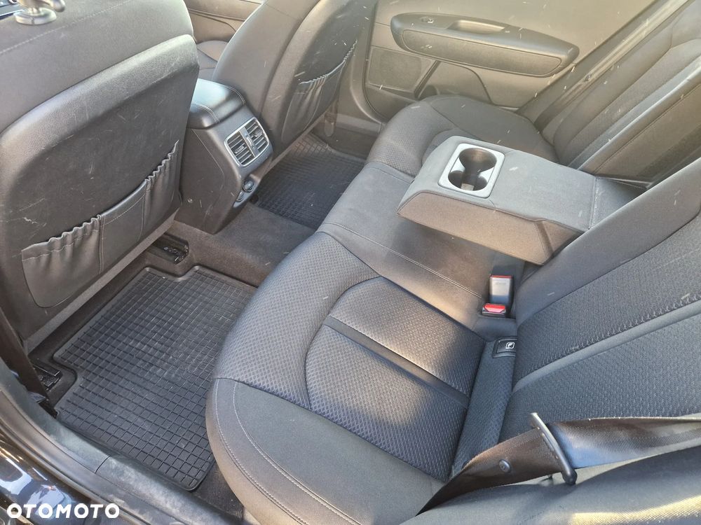 Kia Optima 1.7 CRDI L - 15