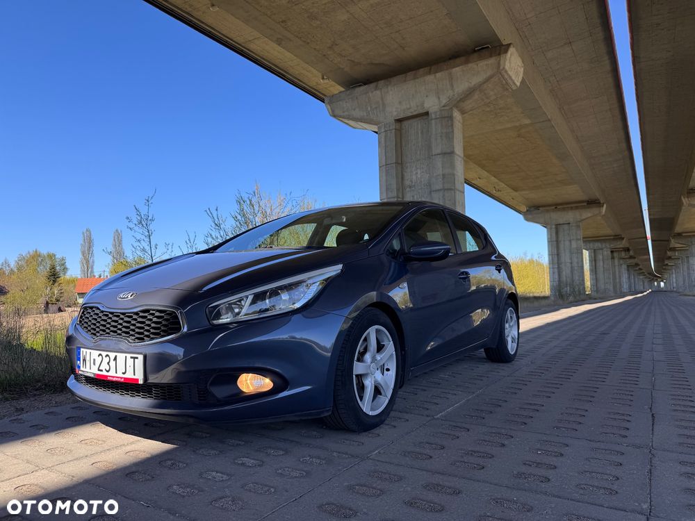 Kia Ceed 1.6 CRDi M - 21