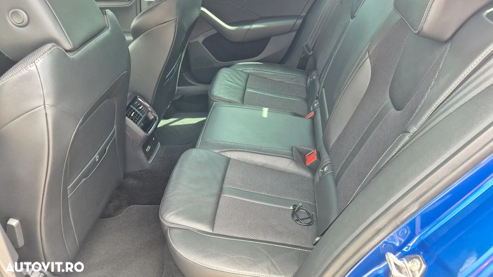 Skoda Octavia 2.0 TDI DSG Ambition - 8