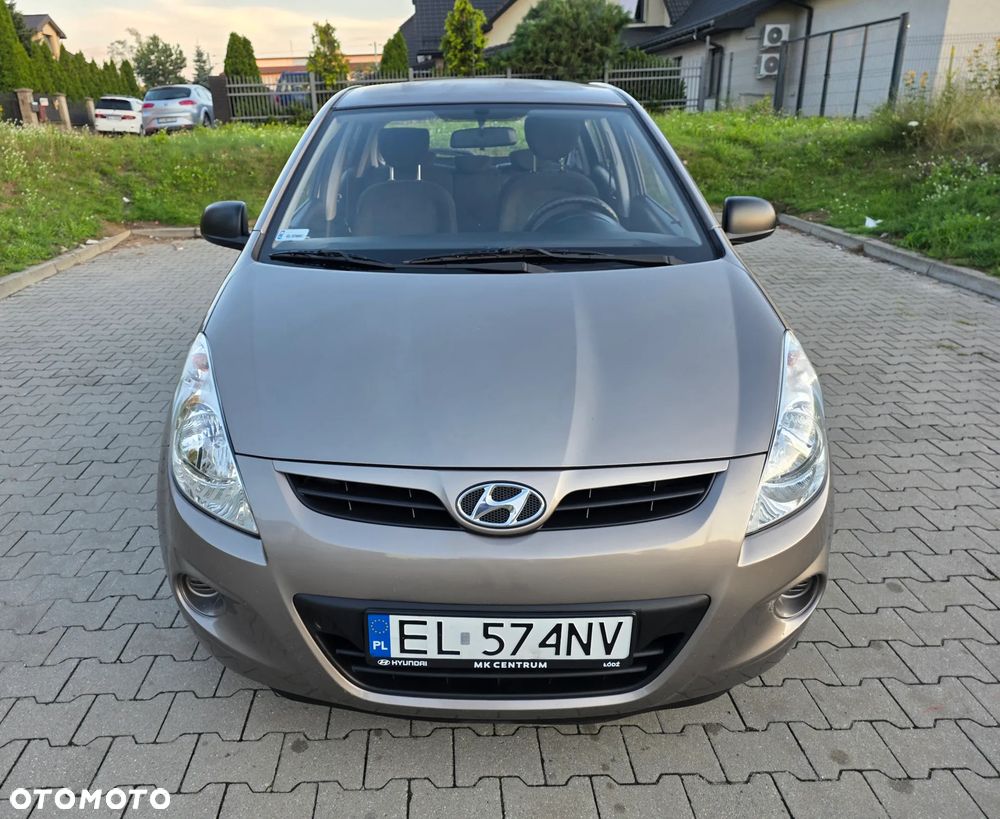 Hyundai i20 - 10