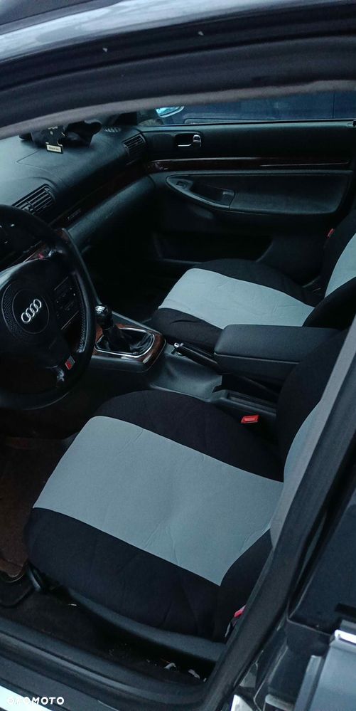 Audi A4 Avant 1.8T Quattro - 13