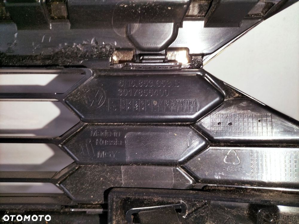 atrapa kratka grill vw polo vi lift 20- sedan - 10