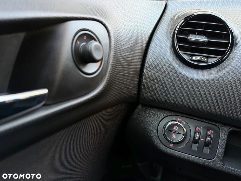Opel Meriva - 33