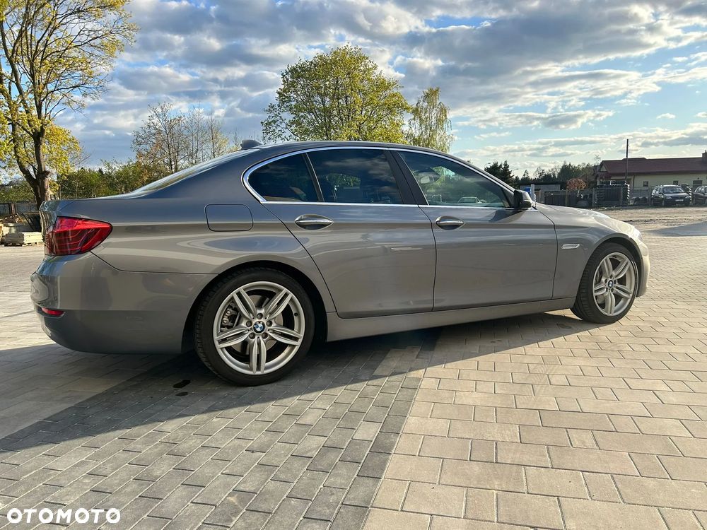 BMW Seria 5 530d xDrive - 6