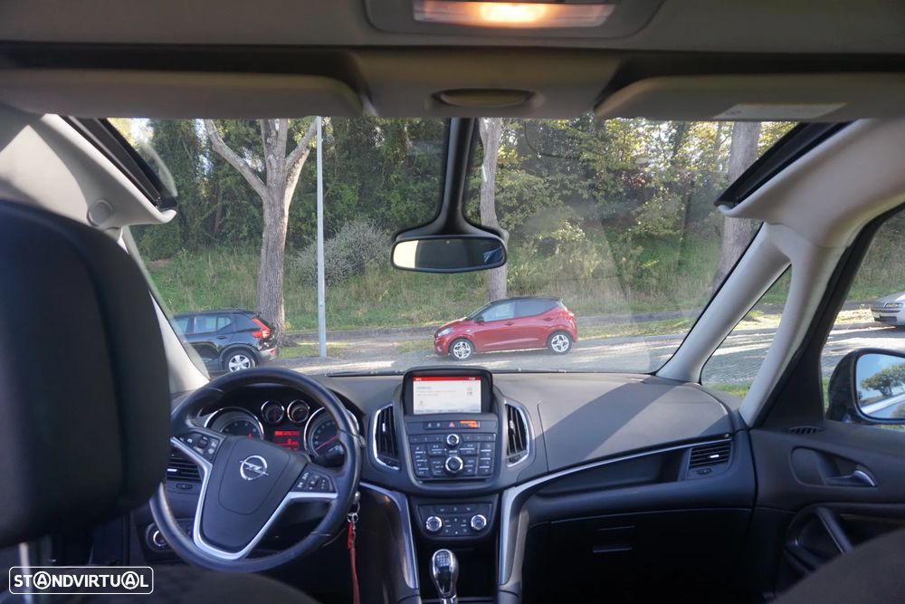 Opel Zafira 1.6 CDTi Cosmo - 31
