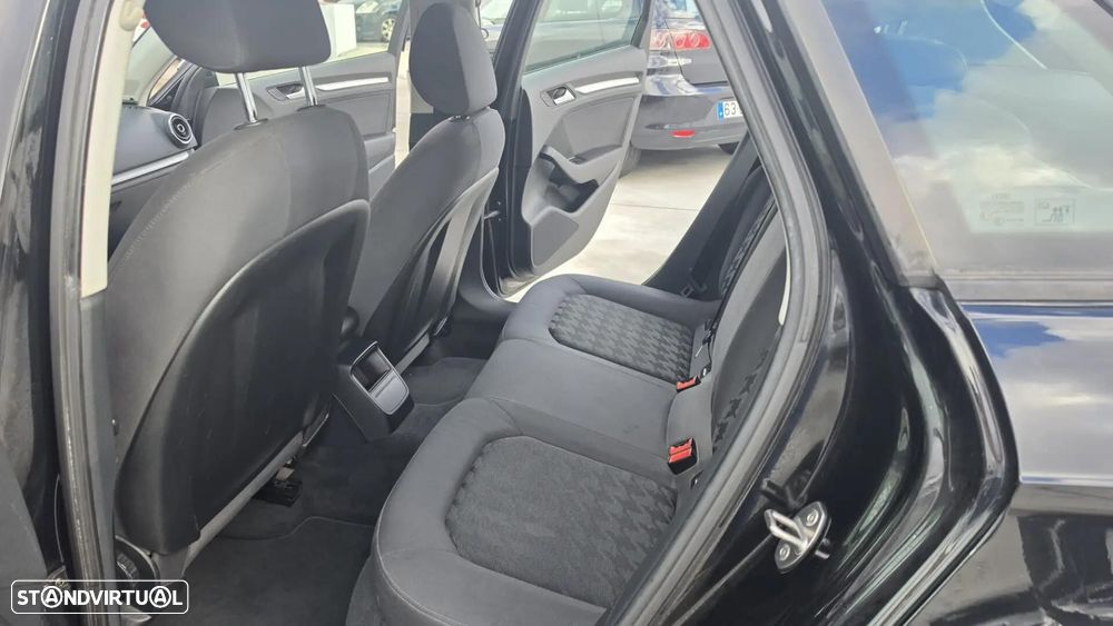 Audi A3 Sportback 1.6 TDI Advance - 15