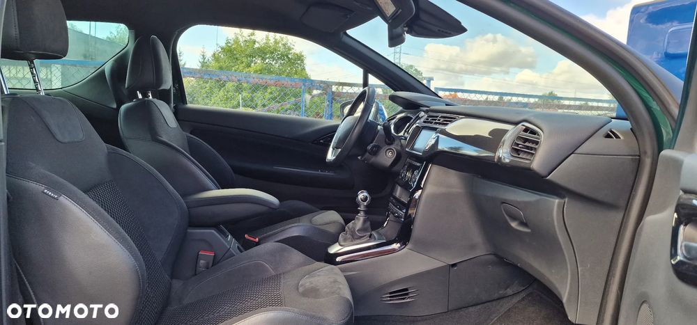 DS Automobiles DS 3 - 12