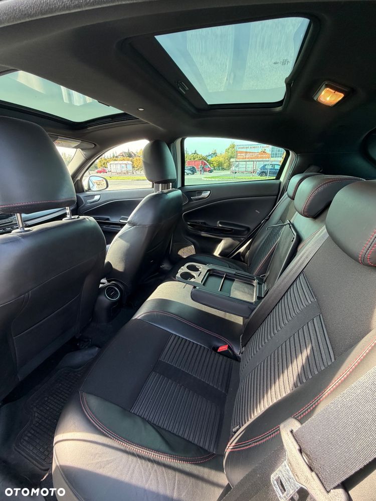 Alfa Romeo Giulietta 1.4 TB MultiAir Exclusive - 11