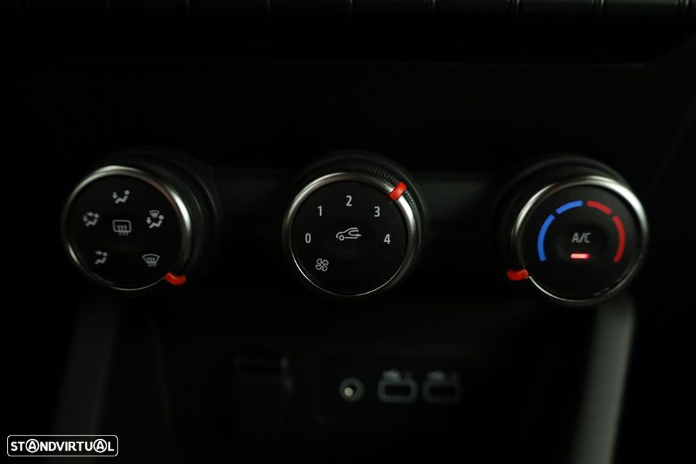 Renault Clio 1.0 TCe Evolution Bi-Fuel - 12