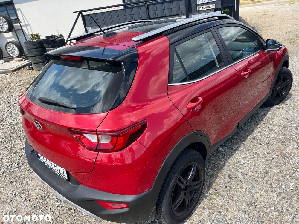 Kia Stonic 1.2 L - 6