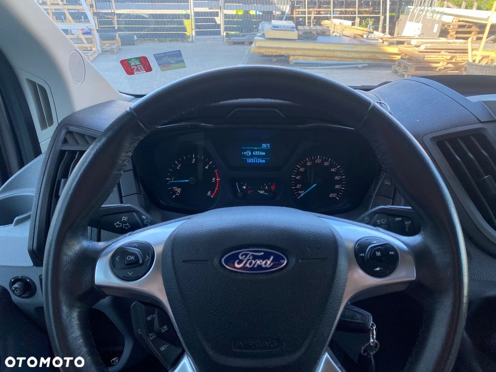 Ford TRANSIT - 11