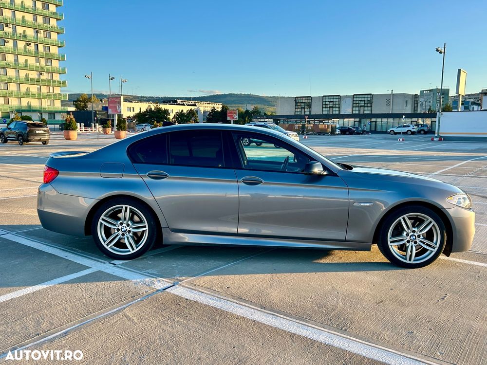 BMW Seria 5 520d Aut. - 11