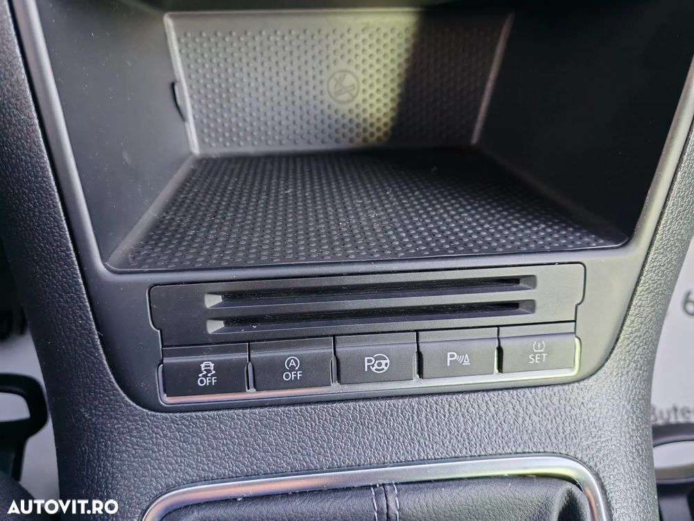 Volkswagen Tiguan 2.0 TDI DPF BlueMotion Technology Sport & Style - 19