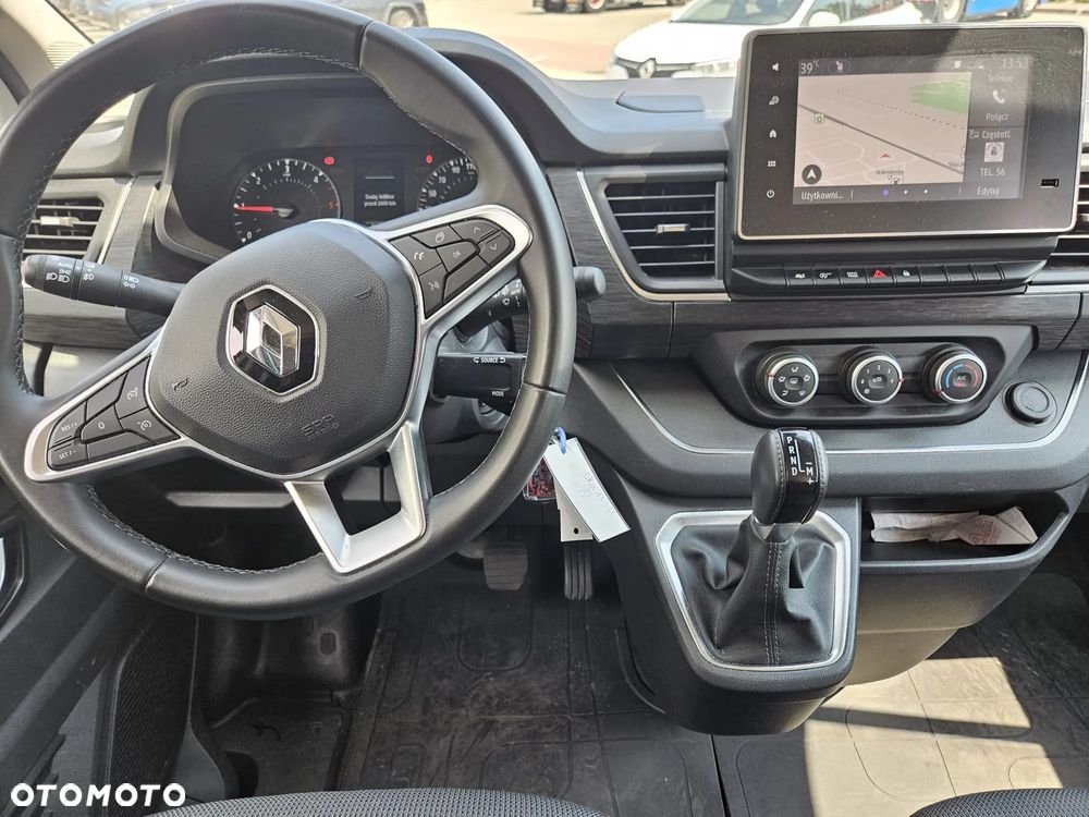 Renault Trafic Grand 2.0 dCi EDC - 8