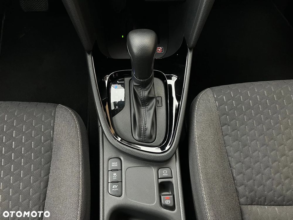 Toyota Yaris Cross Hybrid 1.5 Style - 31