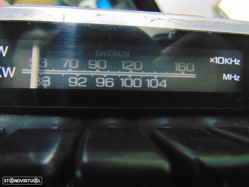 Datsun nissan urvan autorádio - 2