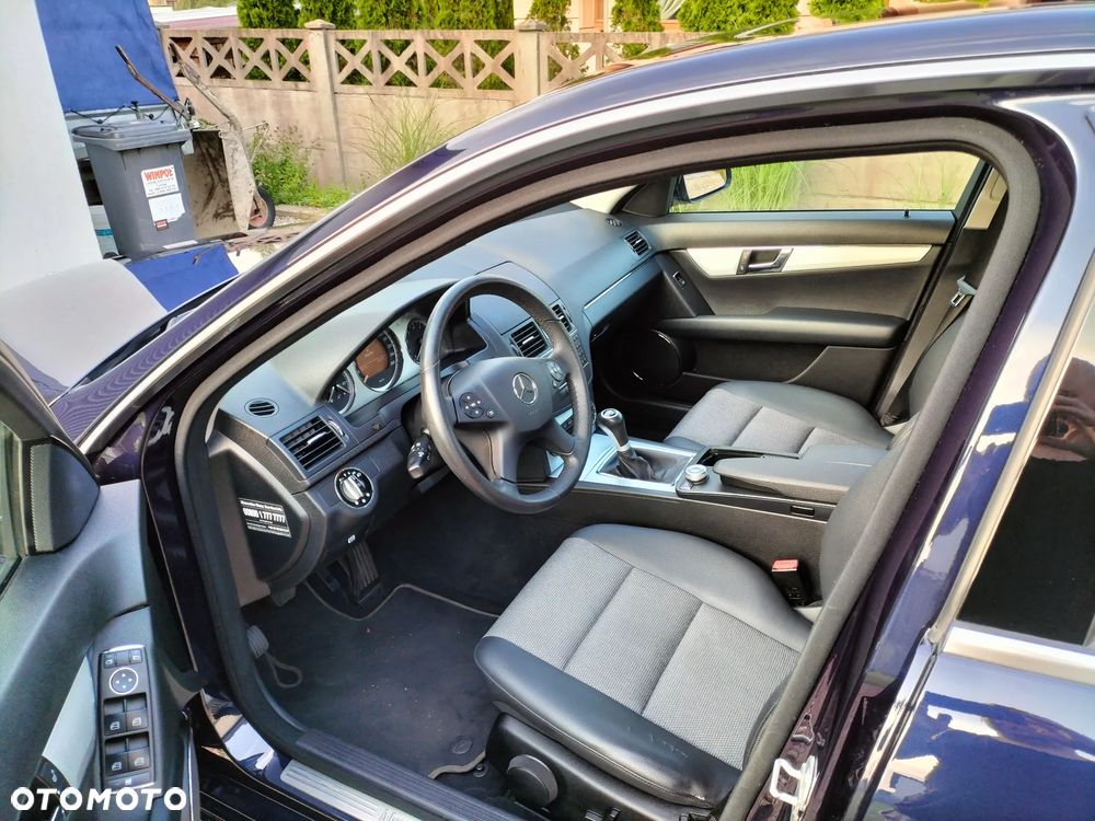 Mercedes-Benz Klasa C 200 Kompressor Avantgarde - 9