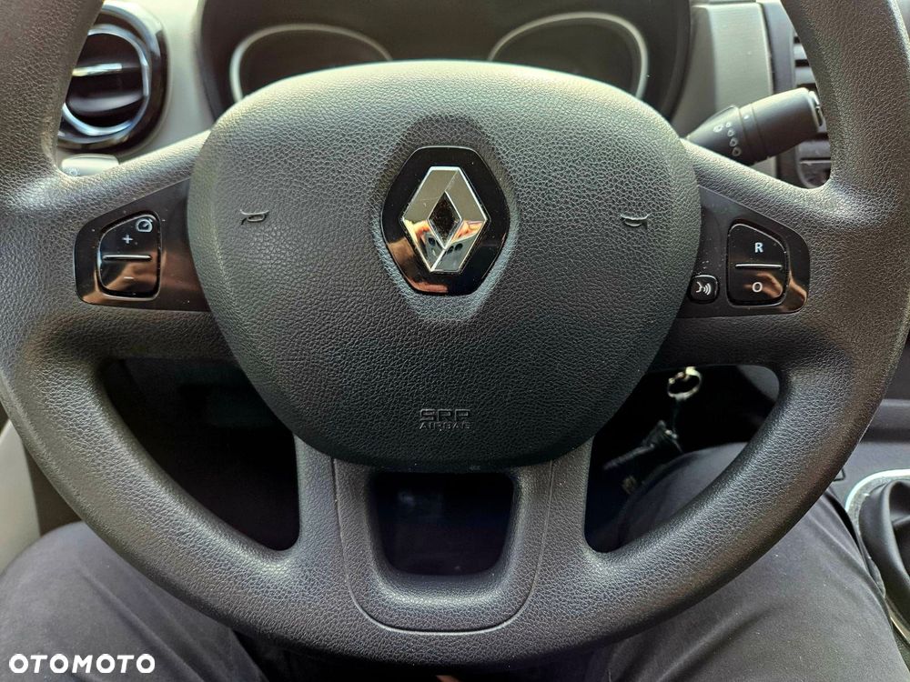 Renault Trafic - 20